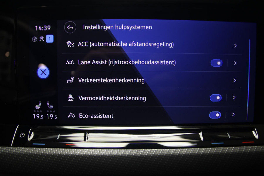 Volkswagen Golf 2.0 TSI R 4M Performance 333PK PANO-H&K-IQ LED-HUD