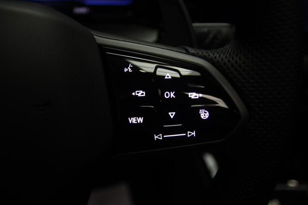 Volkswagen Golf 2.0 TSI R 4M Performance 333PK PANO-H&K-IQ LED-HUD