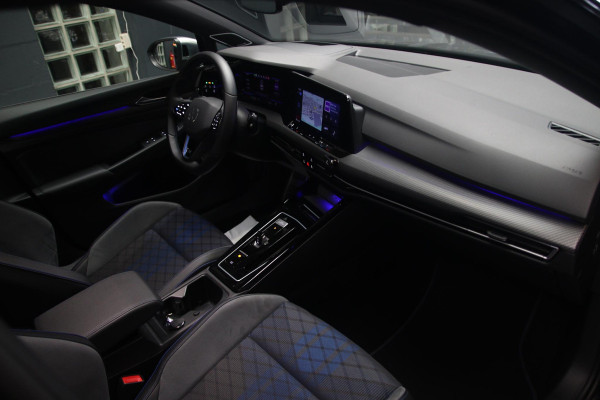 Volkswagen Golf 2.0 TSI R 4M Performance 333PK PANO-H&K-IQ LED-HUD
