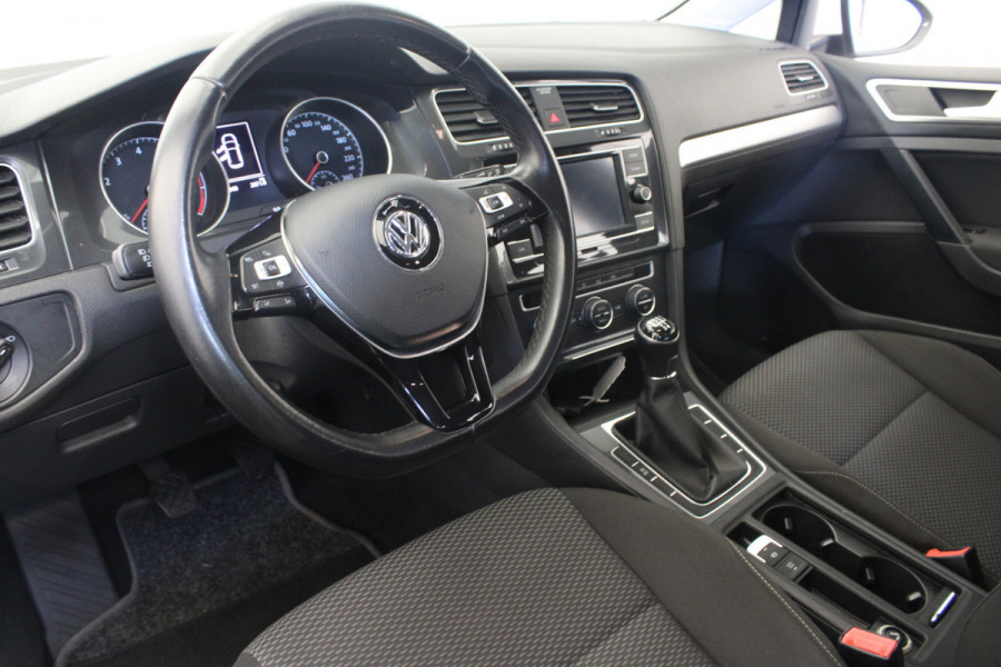 Volkswagen Golf 1.0 TSI Trendline