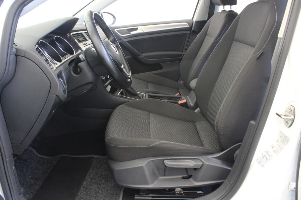 Volkswagen Golf 1.0 TSI Trendline