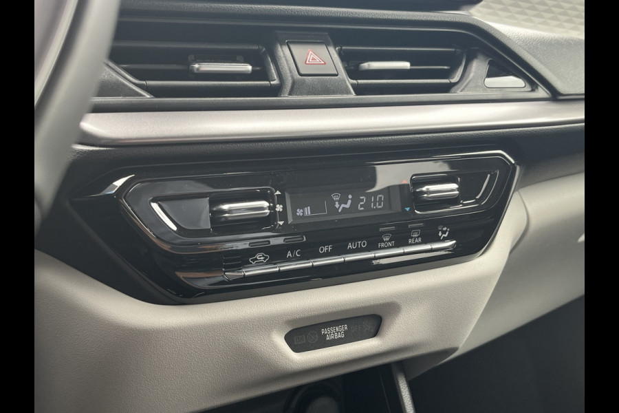 Suzuki Swift 1.2 Smart Hybrid Style | Uit voorraad leverbaar | 1894 | €2.200,- voordeel | Adapt. Cruise | Camera | Stoelverwarming | 16'' | Dodehoek | Carplay/Android Auto | Smart Entry |