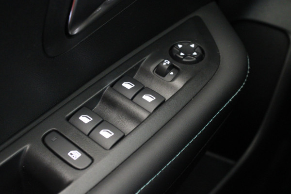 Peugeot 208 1.2 PureTech 100 Allure |Camera|Navi|Stoelverw.|