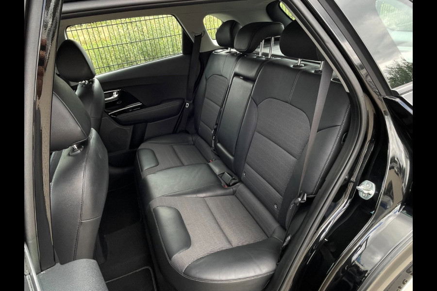 Kia Niro 1.6 GDi Hybrid DynamicLine | Camera | PDC | Carplay | Cruise Control |