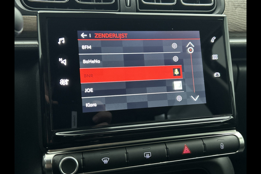 Citroën C3 1.5 HDi 102PK Shine / 5Drs. / Distributie riem is vervangen bij 76702KM / Stoelverwarming / 1/2 Leder / Airco-ecc. / Navigatie / Pack City Safety / Apk nieuw