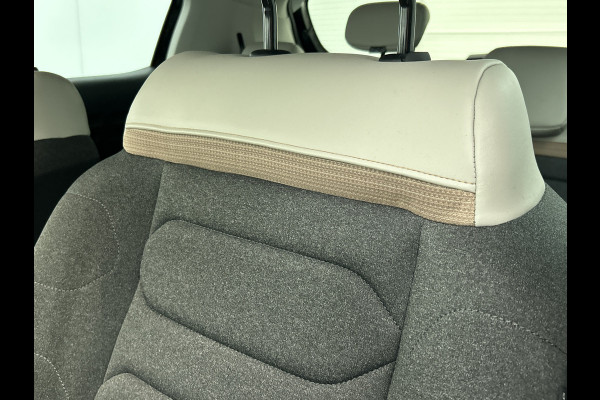 Citroën C3 1.5 HDi 102PK Shine / 5Drs. / Distributie riem is vervangen bij 76702KM / Stoelverwarming / 1/2 Leder / Airco-ecc. / Navigatie / Pack City Safety / Apk nieuw