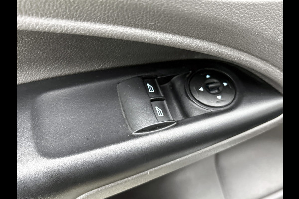 Ford Transit Connect TDCI Euro6 100PK L2 Trend / Trekhaak / Airco / Schuifdeur / Radio multimedia / Apk 11-2026
