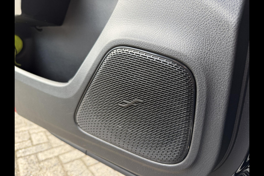 Mercedes-Benz A-Klasse 250 e AMG Line 18"/360 camera/PDC v+a/Stoelverwarming/Apple Carplay & Android Auto/DAB/Navigatie/Climate