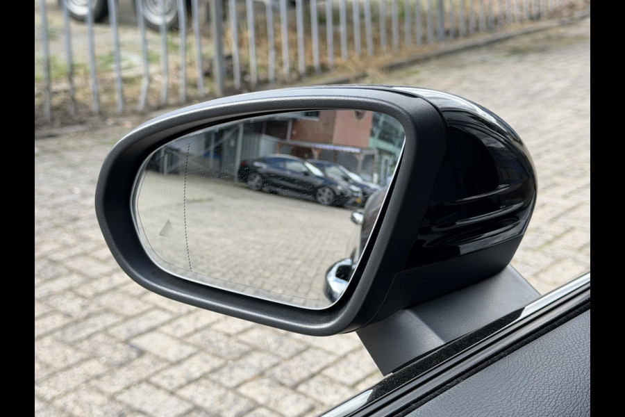 Mercedes-Benz A-Klasse 250 e AMG Line 18"/360 camera/PDC v+a/Stoelverwarming/Apple Carplay & Android Auto/DAB/Navigatie/Climate