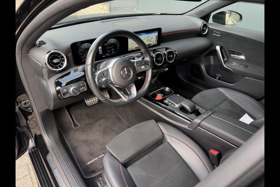 Mercedes-Benz A-Klasse 250 e AMG Line 18"/360 camera/PDC v+a/Stoelverwarming/Apple Carplay & Android Auto/DAB/Navigatie/Climate