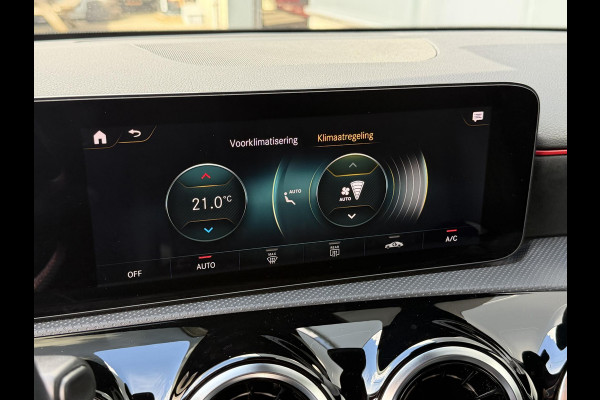Mercedes-Benz A-Klasse 250 e AMG Line 18"/360 camera/PDC v+a/Stoelverwarming/Apple Carplay & Android Auto/DAB/Navigatie/Climate