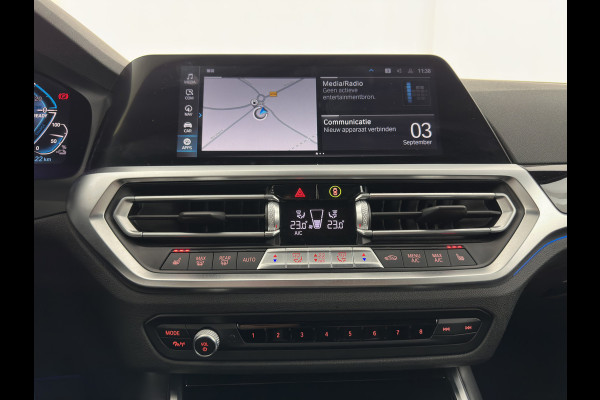 BMW 3 Serie Touring 330e Sportline High Executive (Plug-in) {SoH-91%} (INCL-BTW) Aut. *LEATHER | FULL-LED | HEATED-SPORTSEATS | HIFI-SOUND | NAVI-FULLMAP | DAB+ | DIGI-COCKPIT | PRIVACY-GLASS | AMBIENTLIGHT | ECC | PDC | CRUISE | SHIFT-PADDLES | 19"ALU*