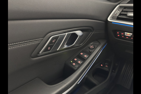 BMW 3 Serie Touring 330e Sportline High Executive (Plug-in) {SoH-91%} (INCL-BTW) Aut. *LEATHER | FULL-LED | HEATED-SPORTSEATS | HIFI-SOUND | NAVI-FULLMAP | DAB+ | DIGI-COCKPIT | PRIVACY-GLASS | AMBIENTLIGHT | ECC | PDC | CRUISE | SHIFT-PADDLES | 19"ALU*