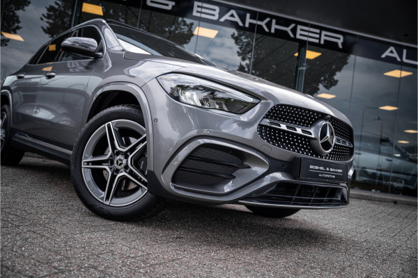 Mercedes-Benz GLA 250 e Star Edition AMG Line ** Panodak ** Keyless ** Camera ** Carplay EV rijbereik tot 70km
