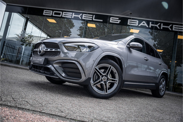 Mercedes-Benz GLA 250 e Star Edition AMG Line ** Panodak ** Keyless ** Camera ** Carplay EV rijbereik tot 70km