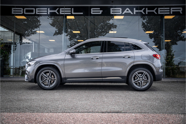 Mercedes-Benz GLA 250 e Star Edition AMG Line ** Panodak ** Keyless ** Camera ** Carplay EV rijbereik tot 70km