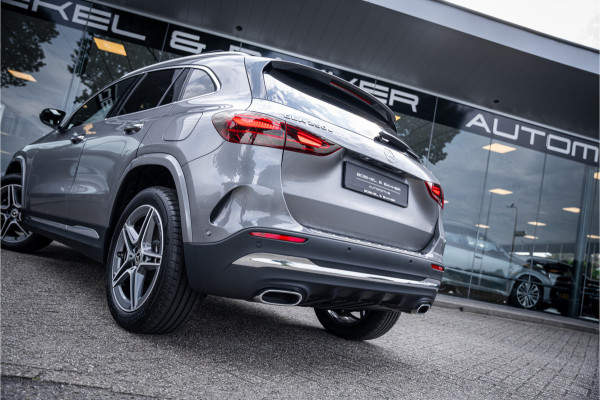 Mercedes-Benz GLA 250 e Star Edition AMG Line ** Panodak ** Keyless ** Camera ** Carplay EV rijbereik tot 70km