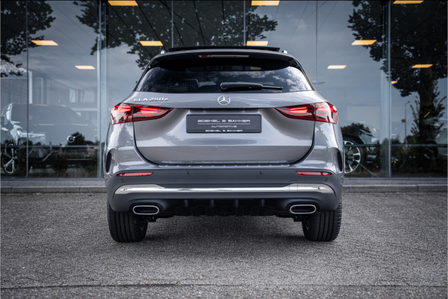Mercedes-Benz GLA 250 e Star Edition AMG Line ** Panodak ** Keyless ** Camera ** Carplay EV rijbereik tot 70km
