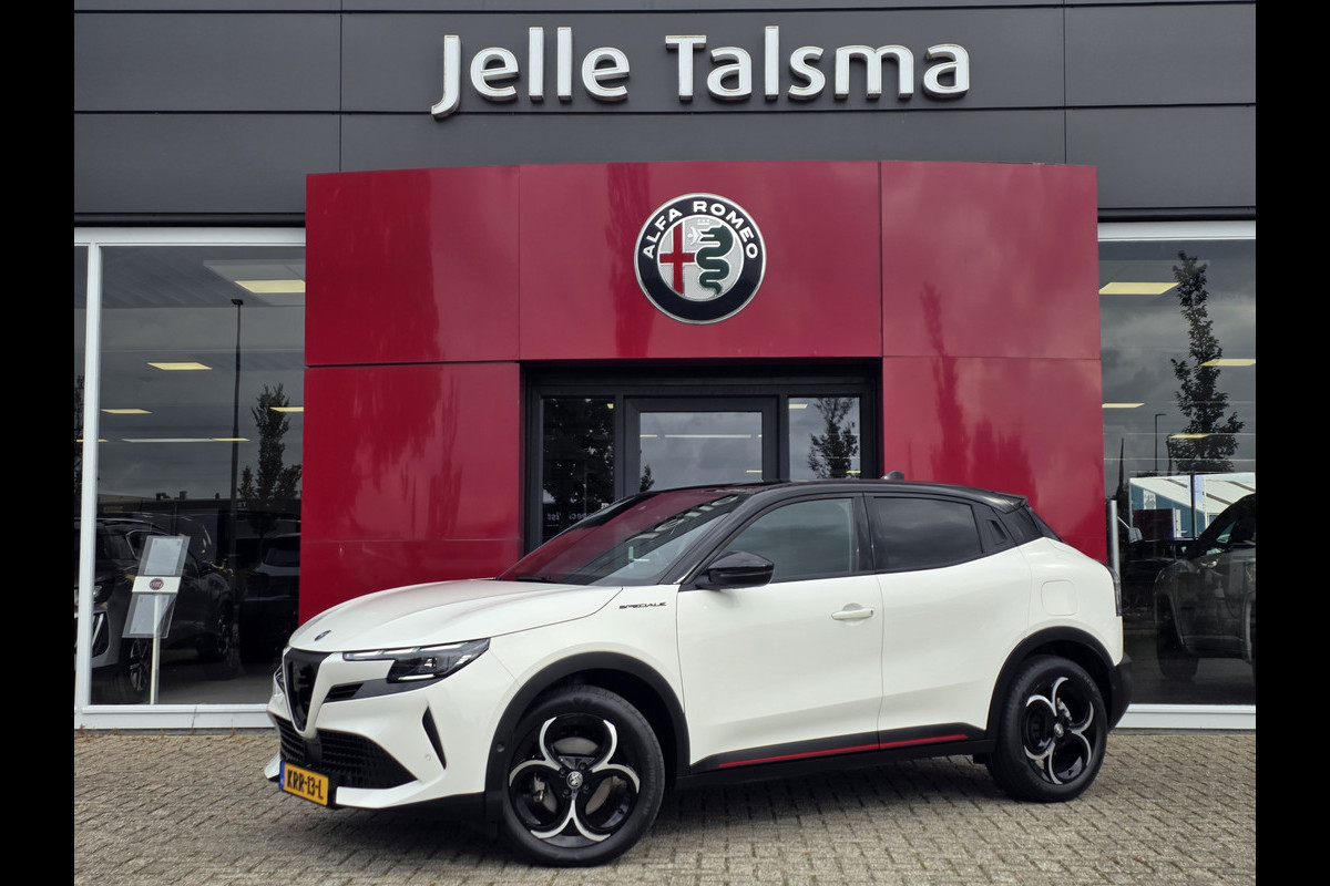 Alfa Romeo junior 1.2 Turbo Hybrid Ibrida Speciale | Stoelverwarming\Massage | Camera | Pack techno | Electrische kofferklep | Camera achter | App