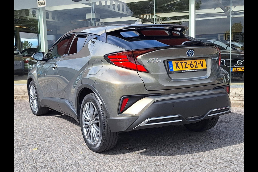 Toyota C-HR 2.0 Hybrid Executive | Leder Stof | Adaptive CC | LED | Camera | Climate | Facelift |