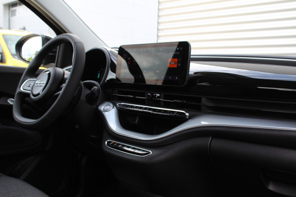 Fiat 500E 3+1 Icon 42 kWh | Navigatie | Camera | Carplay