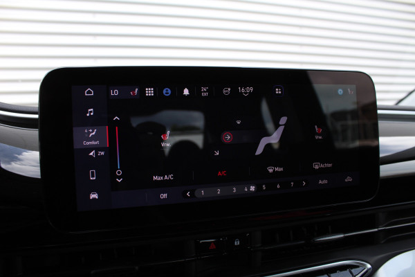 Fiat 500E 3+1 Icon 42 kWh | Navigatie | Camera | Carplay