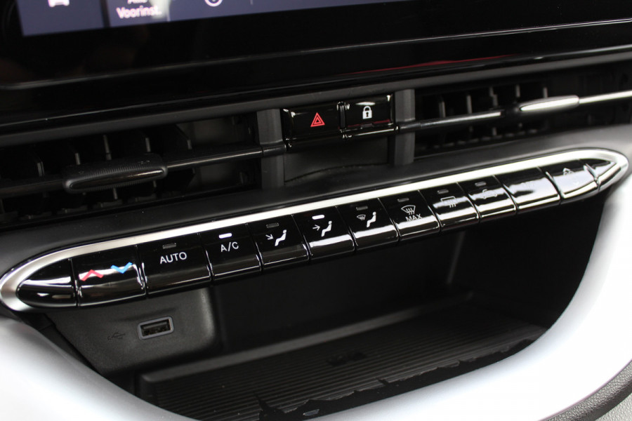 Fiat 500E 3+1 Icon 42 kWh | Navigatie | Camera | Carplay