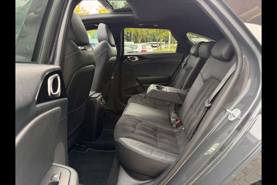 Kia ProCeed 1.4 T-GDI GT-PlusLine, NAP, CarPlay, Panoramadak, JBL, KeyLess