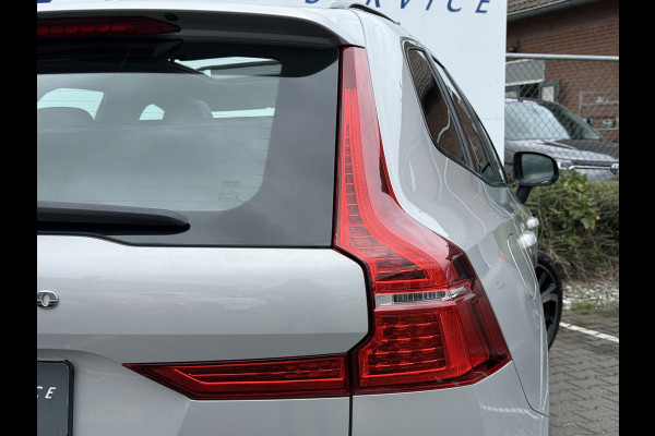 Volvo XC60 2.0 B4 Plus Dark | Pano | Memory | CarPlay | Keyless | 21 inch