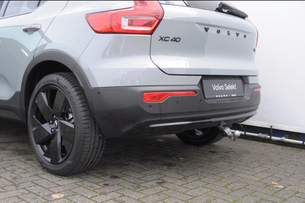 Volvo XC40 B4 211PK Automaat Plus Black Edition / Adaptive cruise control / Trekhaak / Elektrische stoelen / Harman Kardon audio / Pilot assist / BLIS / Stoel en stuur verwarming / Elektrische achterklep / Parkeersensoren met 360 camera / Google infotainment