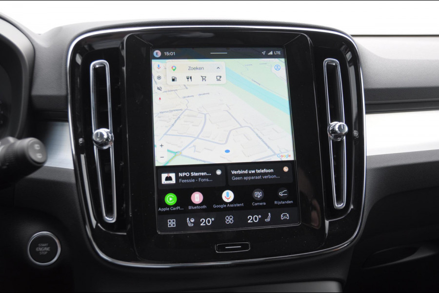 Volvo XC40 B4 211PK Automaat Plus Black Edition / Adaptive cruise control / Trekhaak / Elektrische stoelen / Harman Kardon audio / Pilot assist / BLIS / Stoel en stuur verwarming / Elektrische achterklep / Parkeersensoren met 360 camera / Google infotainment