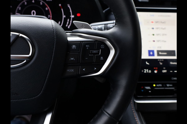 Lexus LBX 1.5 Cool 2WD | Carplay | Memory Seat | Leder/Suede