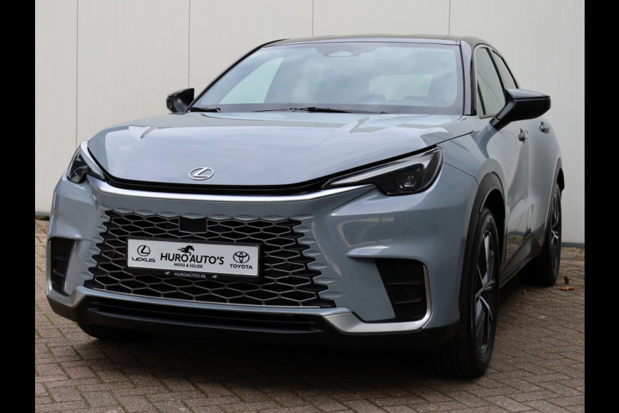 Lexus LBX 1.5 Cool 2WD | Carplay | Memory Seat | Leder/Suede