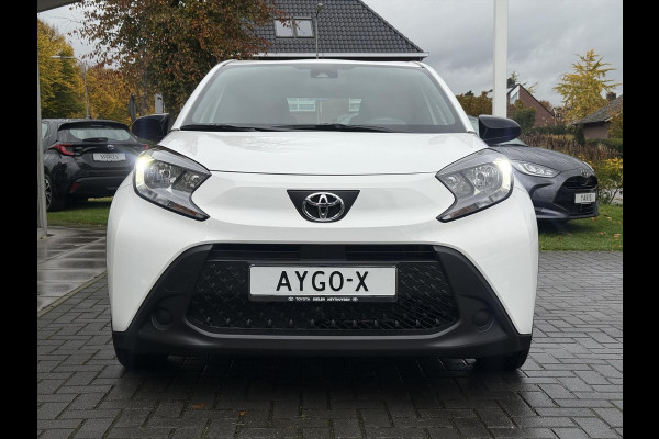 Toyota Aygo X 1.0 VVT-i MT Play | Apple CarPlay/Android auto, Parkeercamera, Adaptive cruise control, Weinig KM