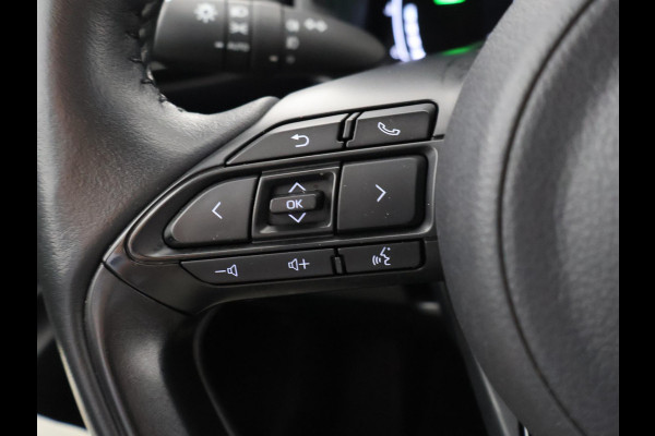 Toyota Yaris Cross 1.5 Hybrid 115 Dynamic Luxury | Stuur- & Stoelverwarming | Parkeersensoren | Adaptieve Cruise Control