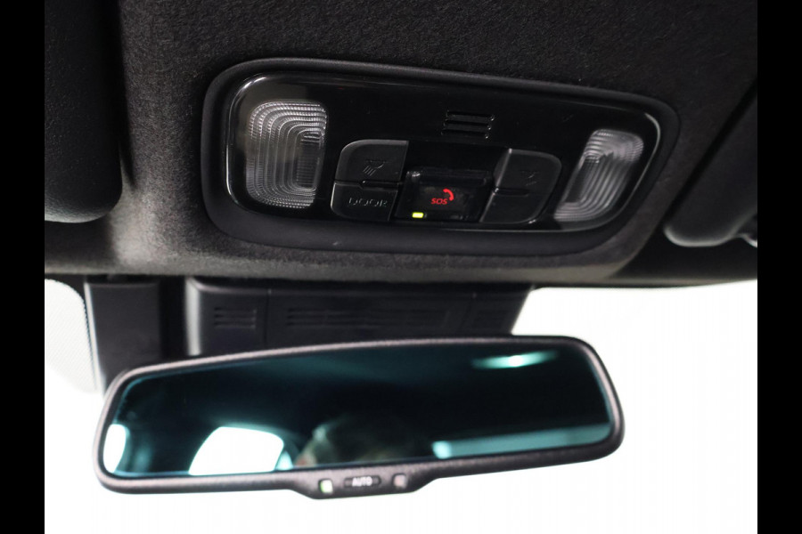 Toyota Yaris Cross 1.5 Hybrid 115 Dynamic Luxury | Stuur- & Stoelverwarming | Parkeersensoren | Adaptieve Cruise Control