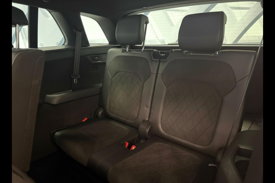 Škoda Kodiaq 1.5 TSI Sportline 7p GARANTIE TOT 06-2031* . PANORAMA-DAK . STUUR & STOEL VERWARMING . ADAPTIEVE CRUISE CONTROL .