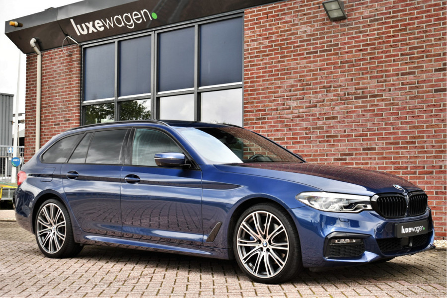 BMW 5 Serie Touring 530i xDrive 252pk M-Sport Pano Nightv ACC HUD 20inch 360