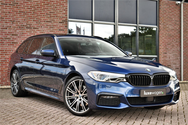 BMW 5 Serie Touring 530i xDrive 252pk M-Sport Pano Nightv ACC HUD 20inch 360