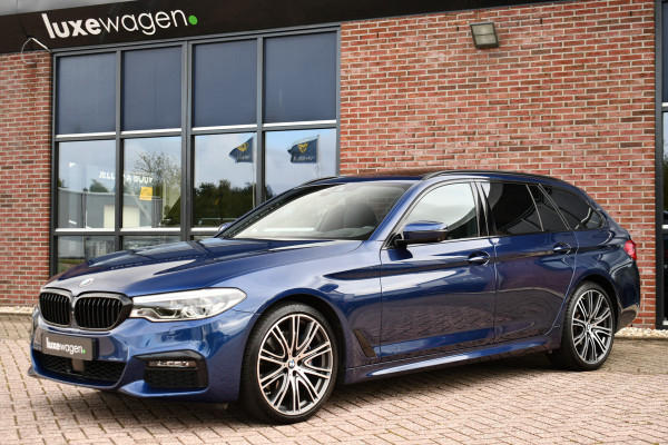 BMW 5 Serie Touring 530i xDrive 252pk M-Sport Pano Nightv ACC HUD 20inch 360
