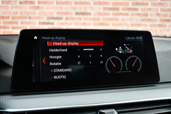 BMW 5 Serie Touring 530i xDrive 252pk M-Sport Pano Nightv ACC HUD 20inch 360
