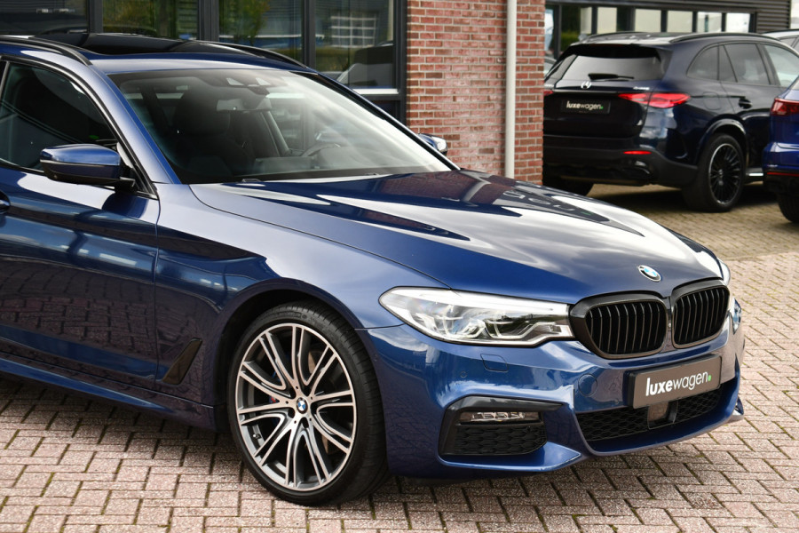BMW 5 Serie Touring 530i xDrive 252pk M-Sport Pano Nightv ACC HUD 20inch 360