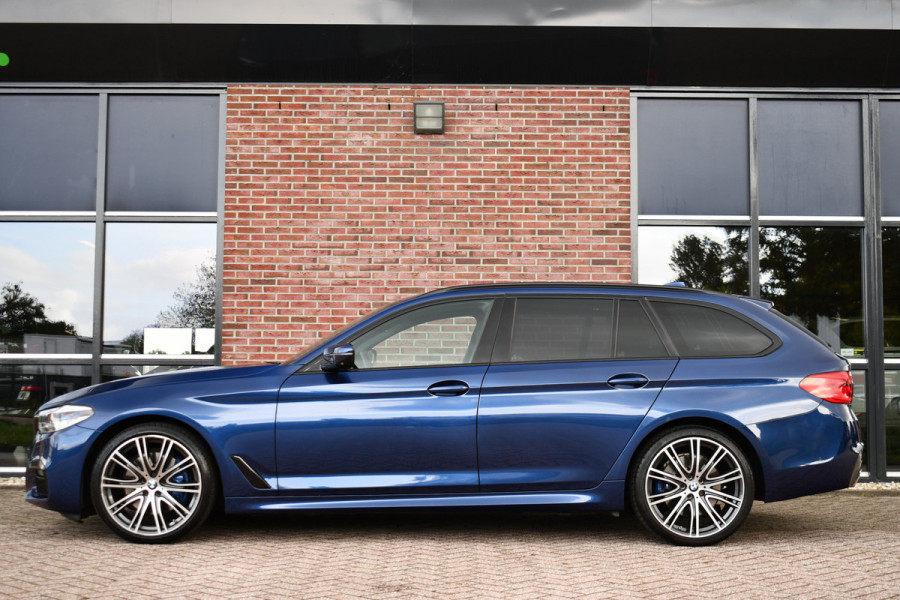 BMW 5 Serie Touring 530i xDrive 252pk M-Sport Pano Nightv ACC HUD 20inch 360