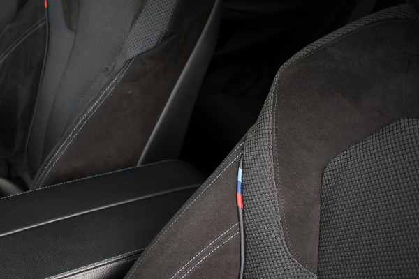 BMW 5 Serie Touring 530i xDrive 252pk M-Sport Pano Nightv ACC HUD 20inch 360
