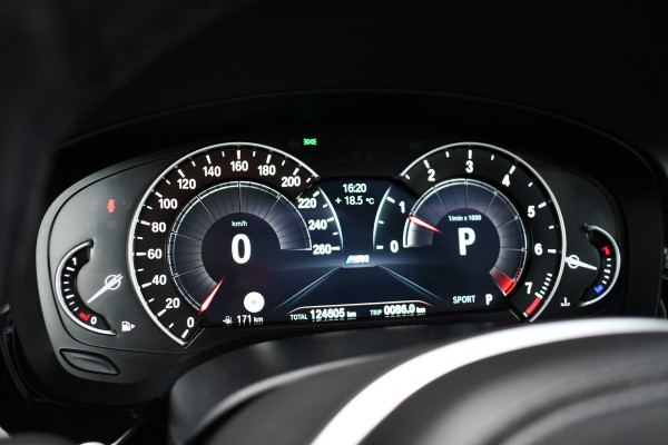 BMW 5 Serie Touring 530i xDrive 252pk M-Sport Pano Nightv ACC HUD 20inch 360