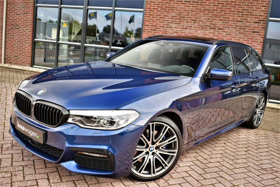 BMW 5 Serie Touring 530i xDrive 252pk M-Sport Pano Nightv ACC HUD 20inch 360