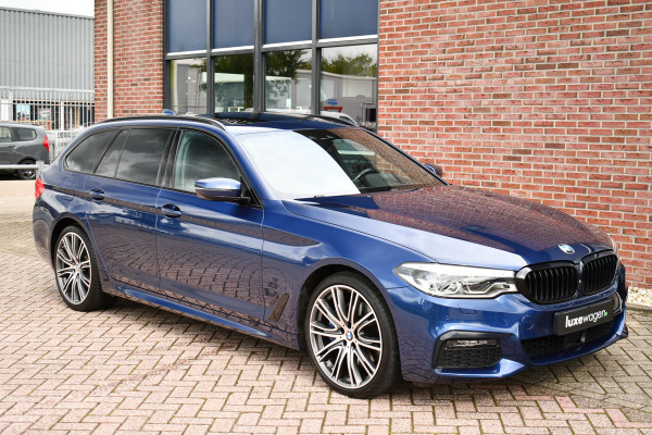 BMW 5 Serie Touring 530i xDrive 252pk M-Sport Pano Nightv ACC HUD 20inch 360