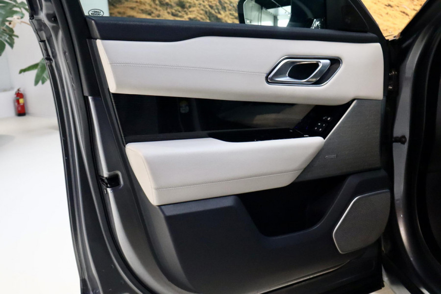 Land Rover Range Rover Velar 3.0 V6 SC AWD R-Dynamic SE PANO|CAM