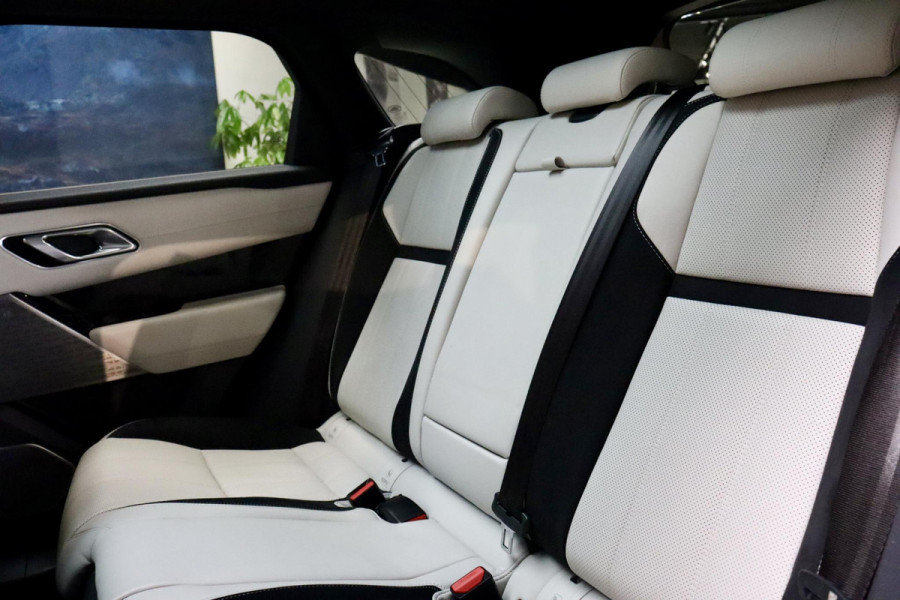 Land Rover Range Rover Velar 3.0 V6 SC AWD R-Dynamic SE PANO|CAM