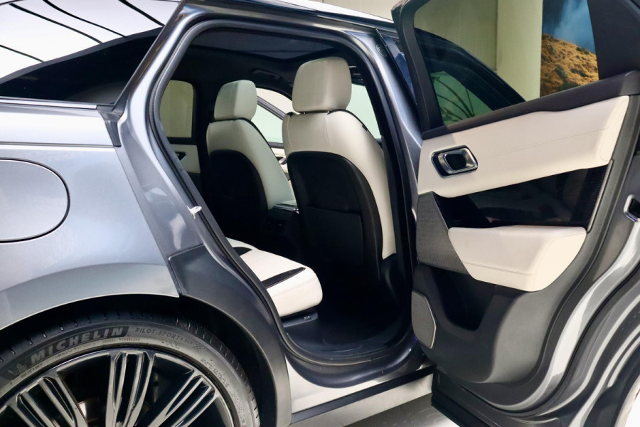 Land Rover Range Rover Velar 3.0 V6 SC AWD R-Dynamic SE PANO|CAM